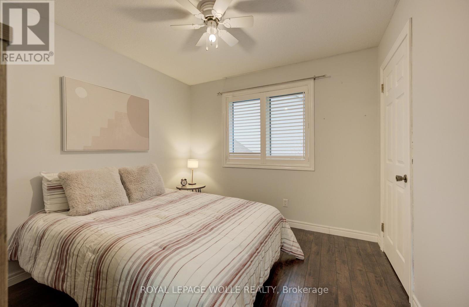 












1 EDGEWOOD COURT

,
Wellesley,




Ontario
N0B2T0

