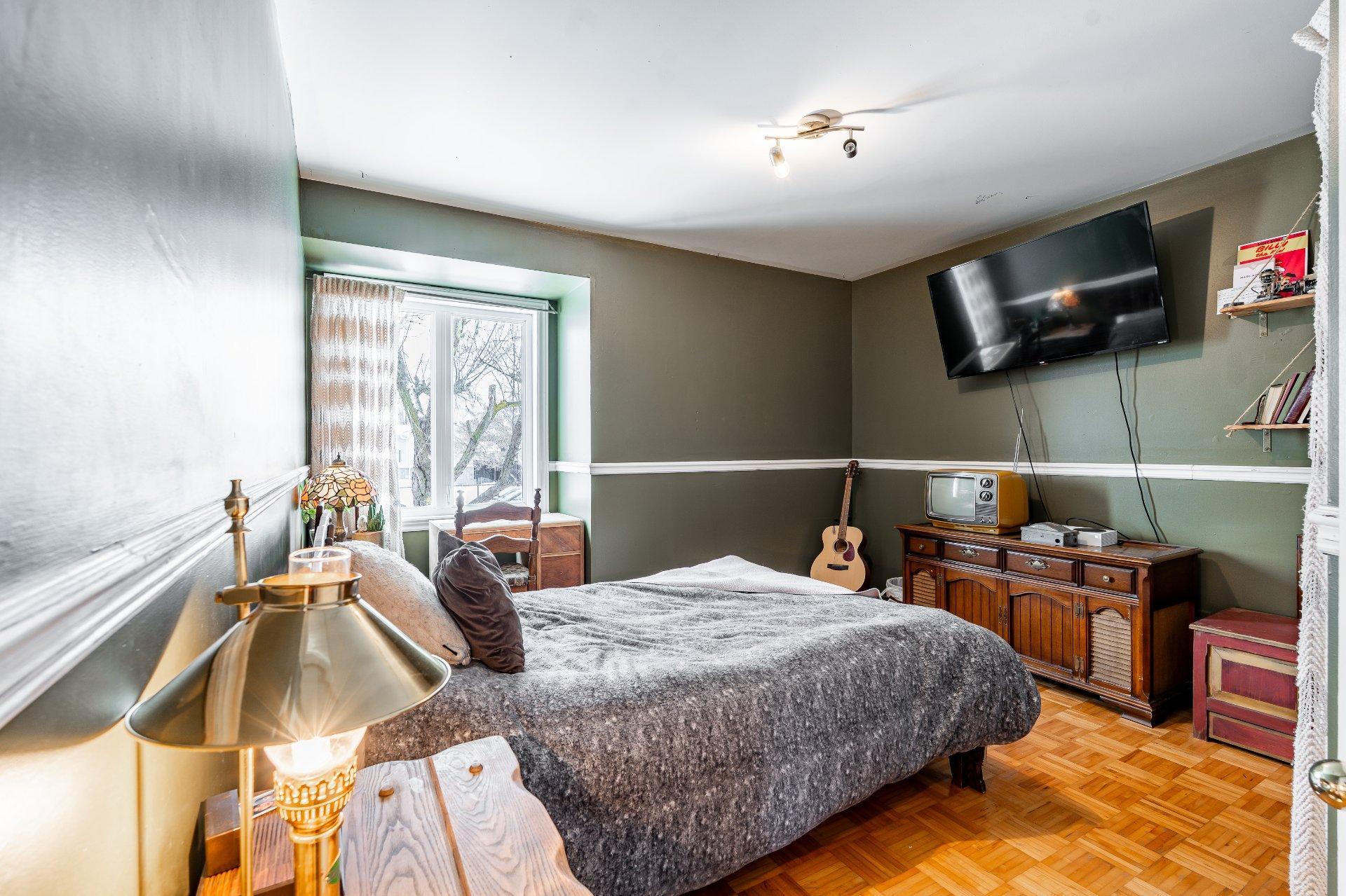 









360


Rue du Centaure

,
L'Épiphanie,




QC
J5X3K9

