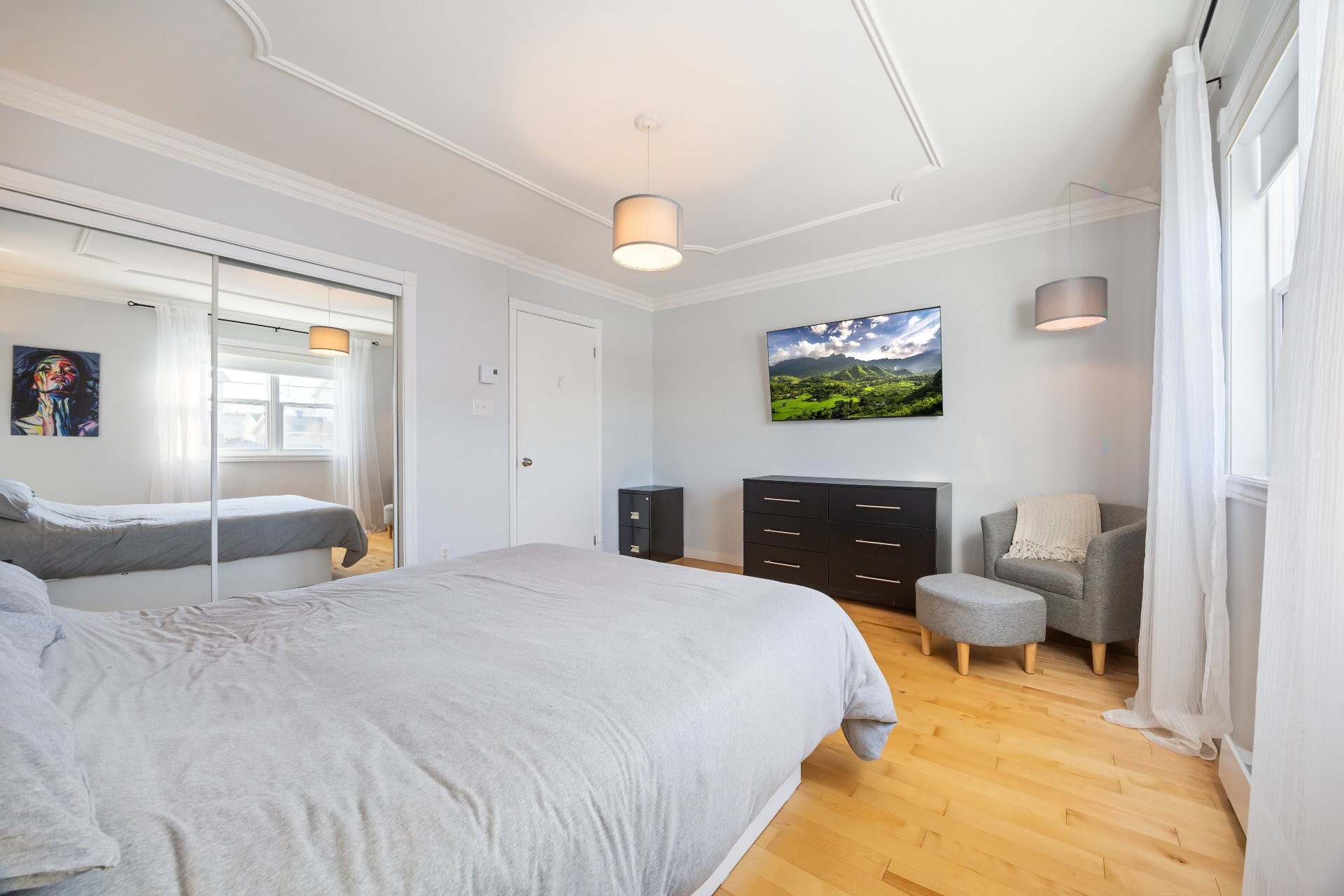 









475


Boul. des Prés-Verts

,
La Prairie,




QC
J5R5G7

