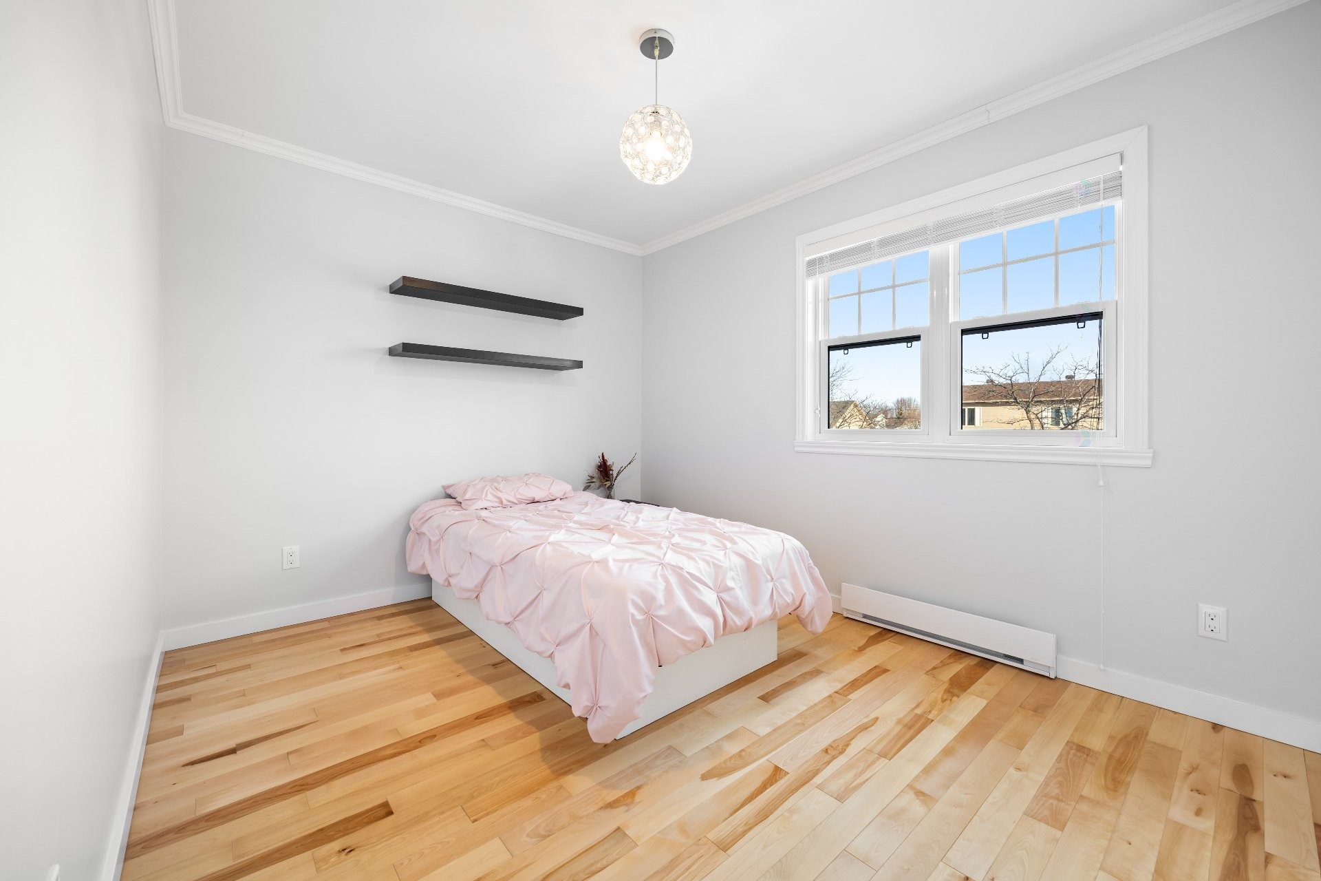 









475


Boul. des Prés-Verts

,
La Prairie,




QC
J5R5G7

