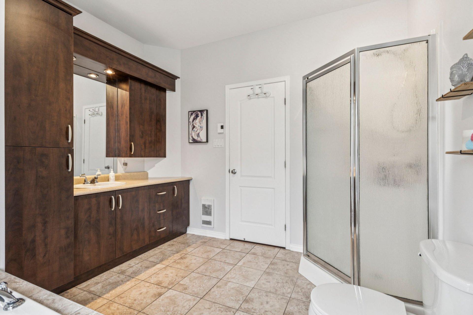 









1490


Boul. Maloney E.

, 3,
Gatineau (Gatineau),




QC
J8P1J3

