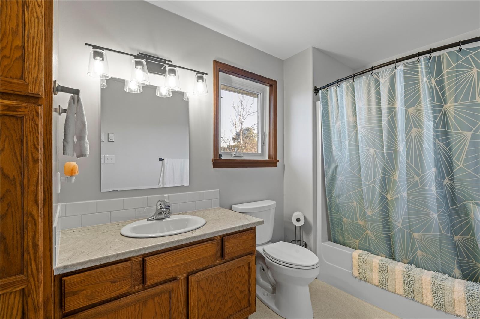 









618


Beach

Dr,
Nanaimo,




BC
V9S 2X9

