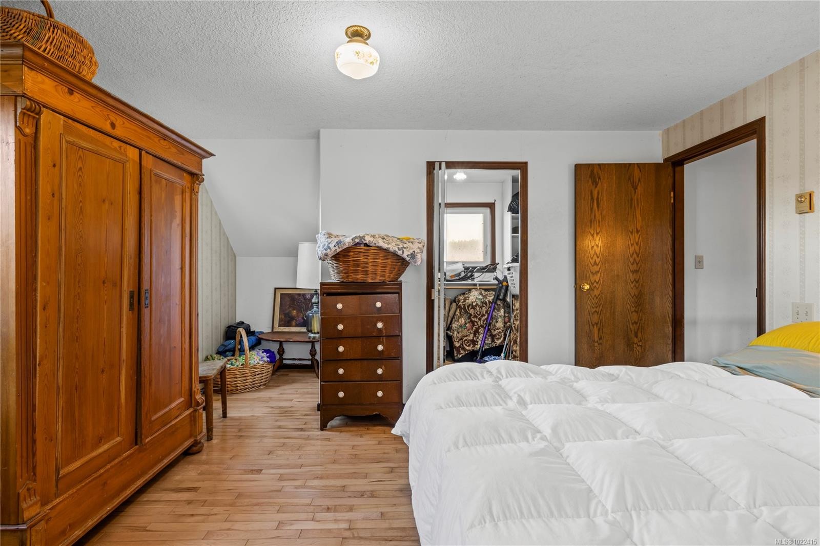 









618


Beach

Dr,
Nanaimo,




BC
V9S 2X9

