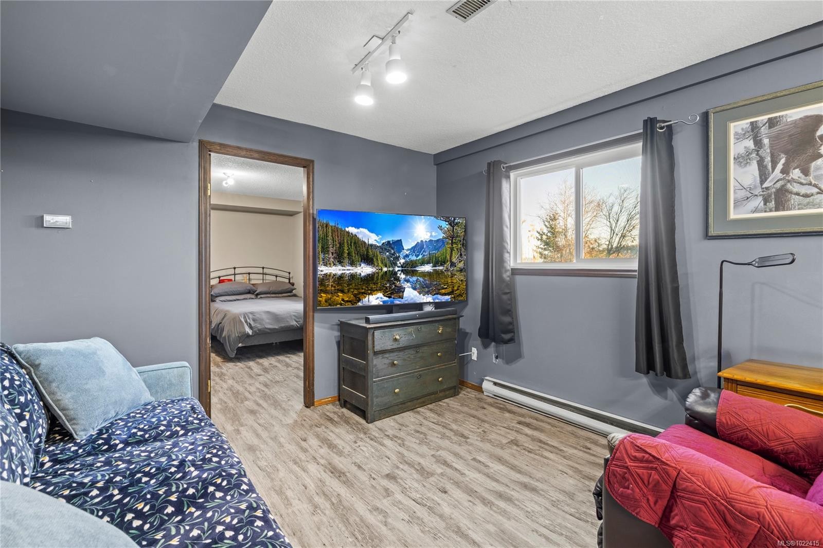 









618


Beach

Dr,
Nanaimo,




BC
V9S 2X9

