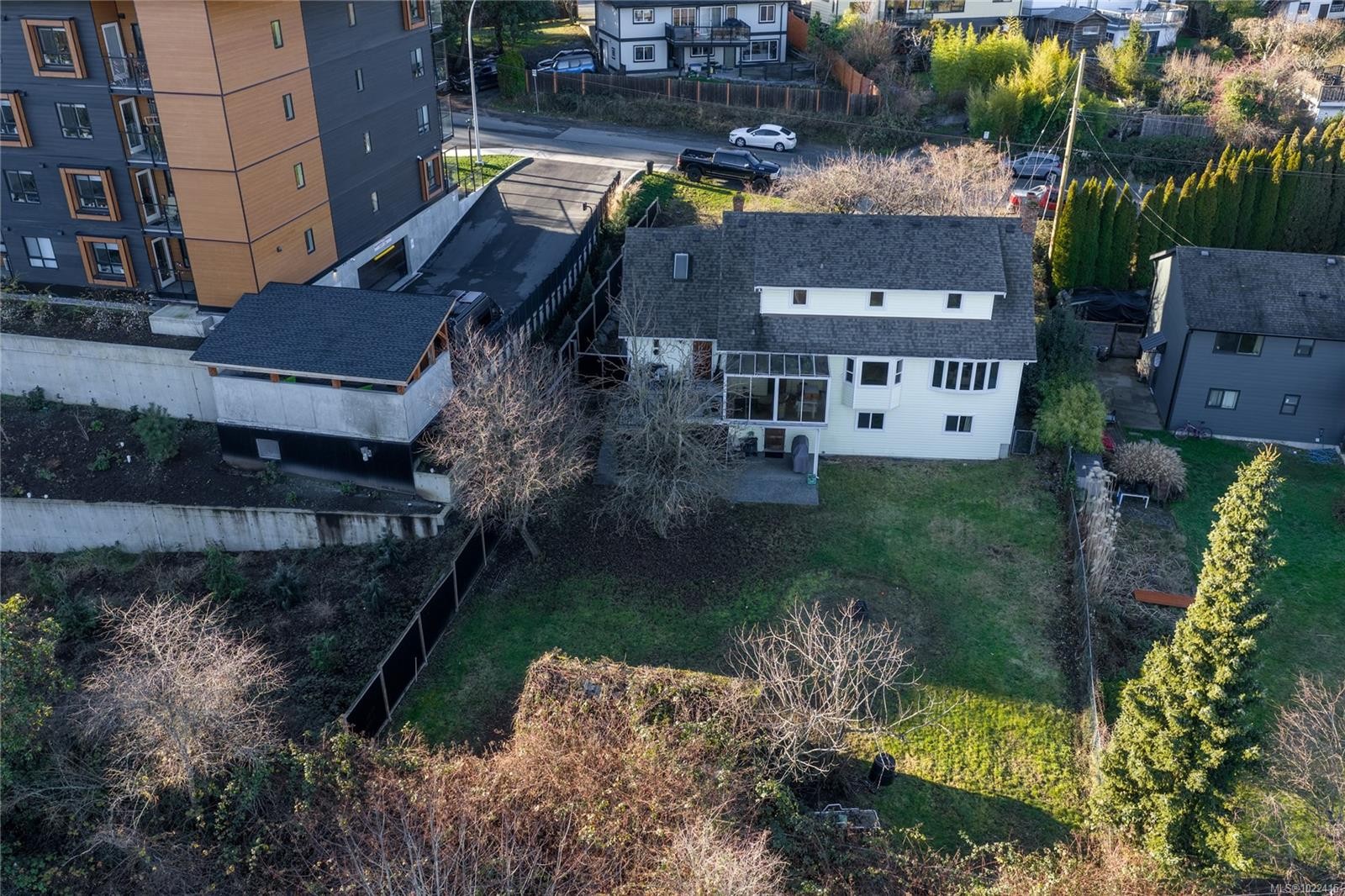 









618


Beach

Dr,
Nanaimo,




BC
V9S 2X9

