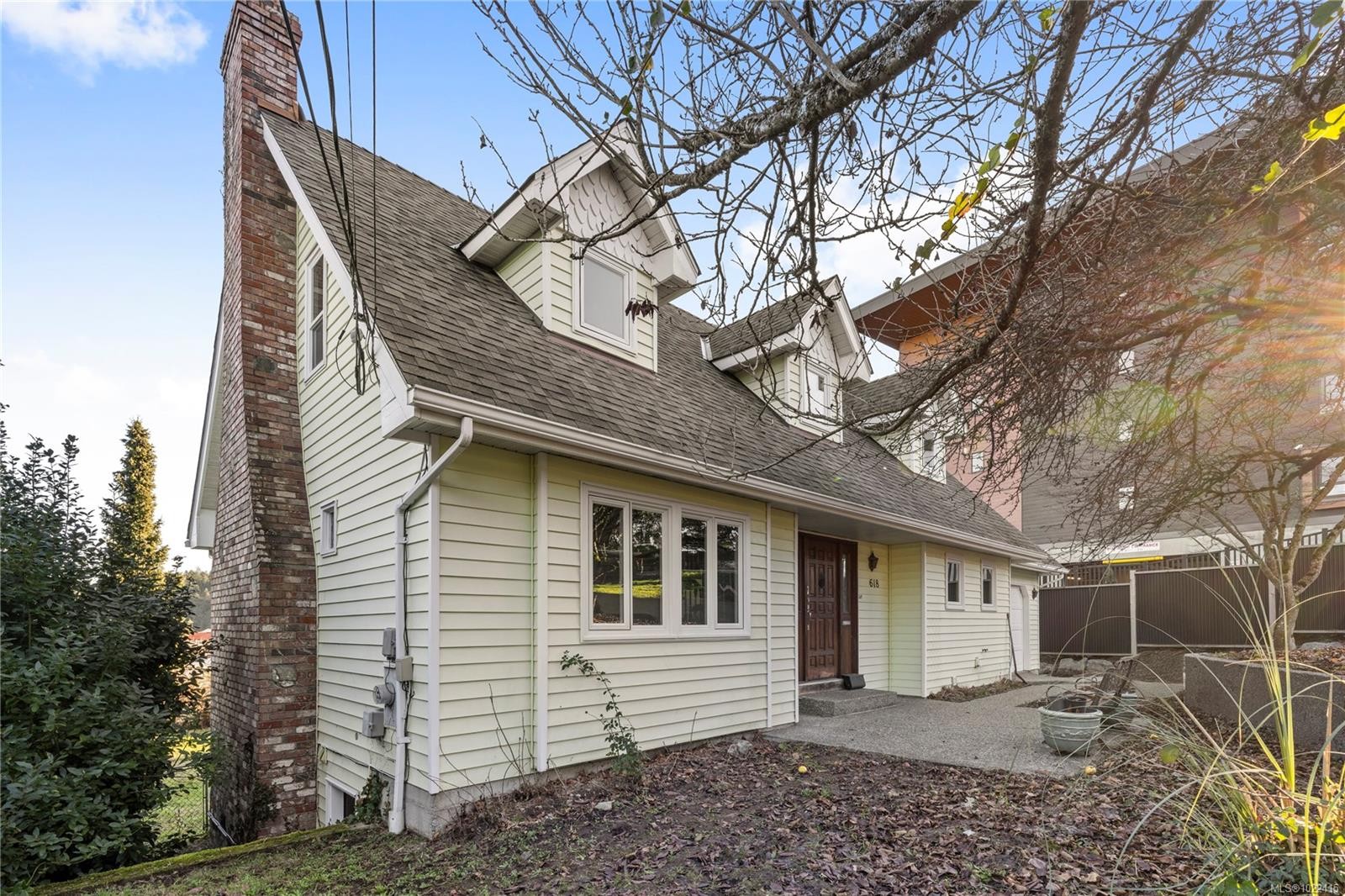 









618


Beach

Dr,
Nanaimo,




BC
V9S 2X9

