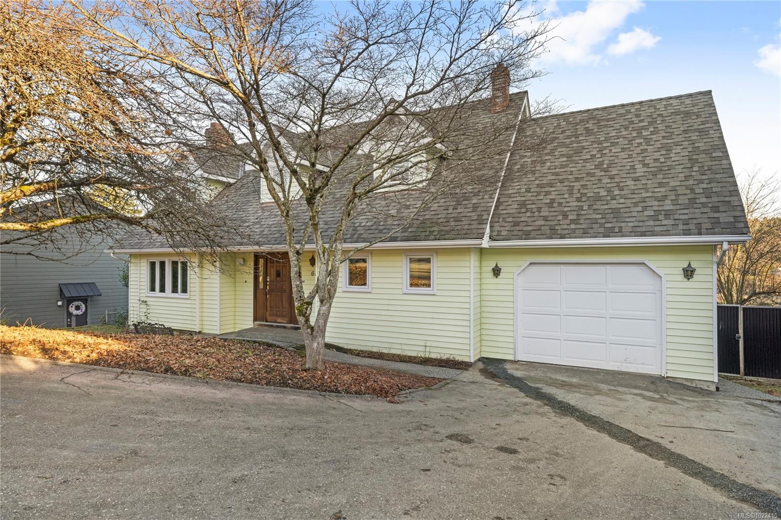 









618


Beach

Dr,
Nanaimo,




BC
V9S 2X9

