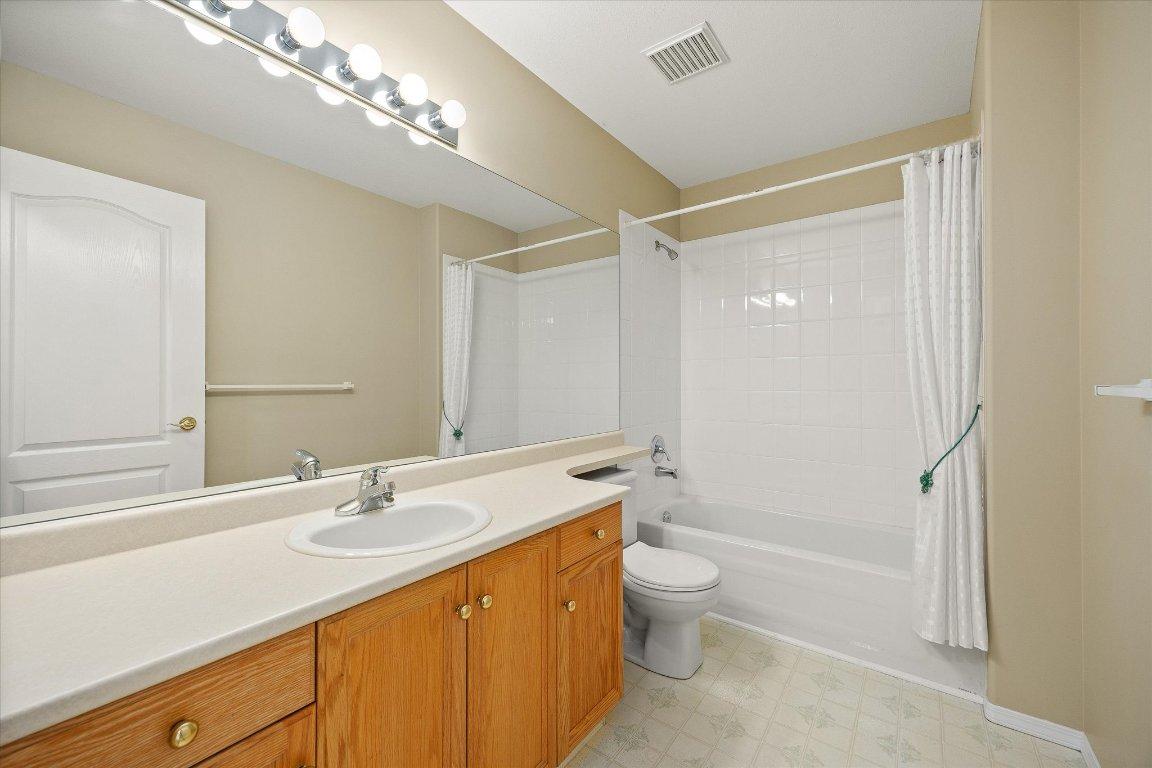 









680


Valley

Road, 12,
Kelowna,




BC
V1V 2J3

