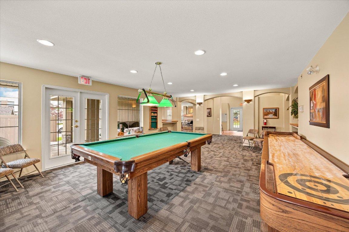 









680


Valley

Road, 12,
Kelowna,




BC
V1V 2J3

