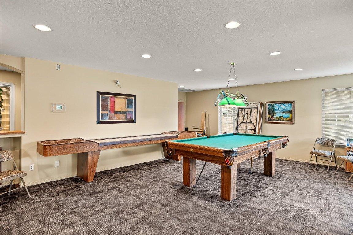 









680


Valley

Road, 12,
Kelowna,




BC
V1V 2J3

