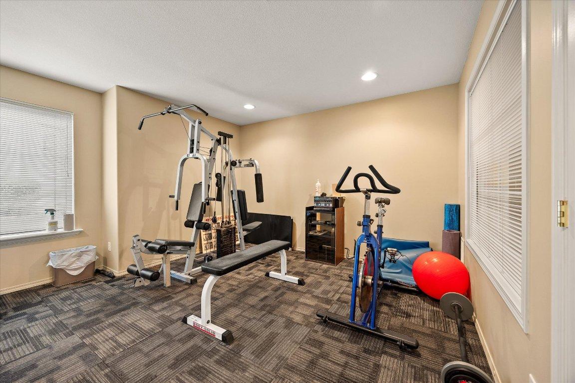 









680


Valley

Road, 12,
Kelowna,




BC
V1V 2J3

