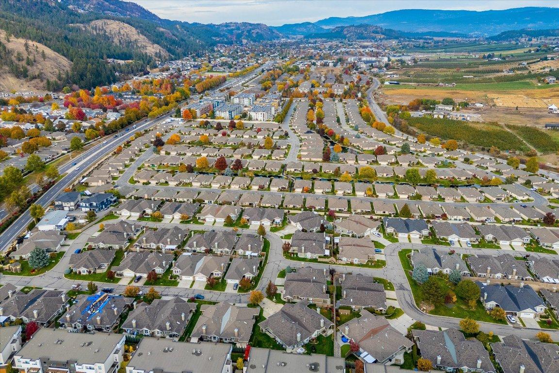 









680


Valley

Road, 12,
Kelowna,




BC
V1V 2J3

