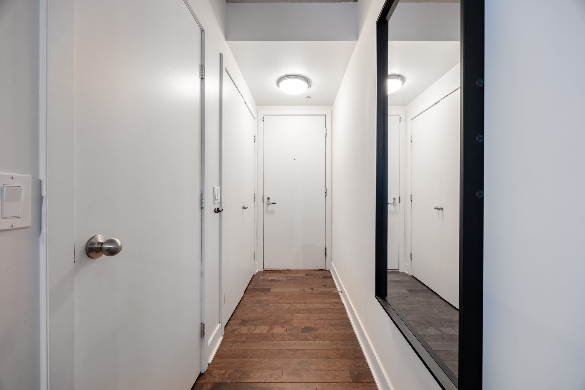 









1414


Rue Chomedey

, 1002,
Montréal (Ville-Marie),




QC
H3H0A2

