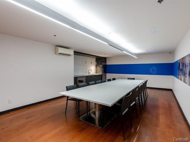 









1414


Rue Chomedey

, 1002,
Montréal (Ville-Marie),




QC
H3H0A2

