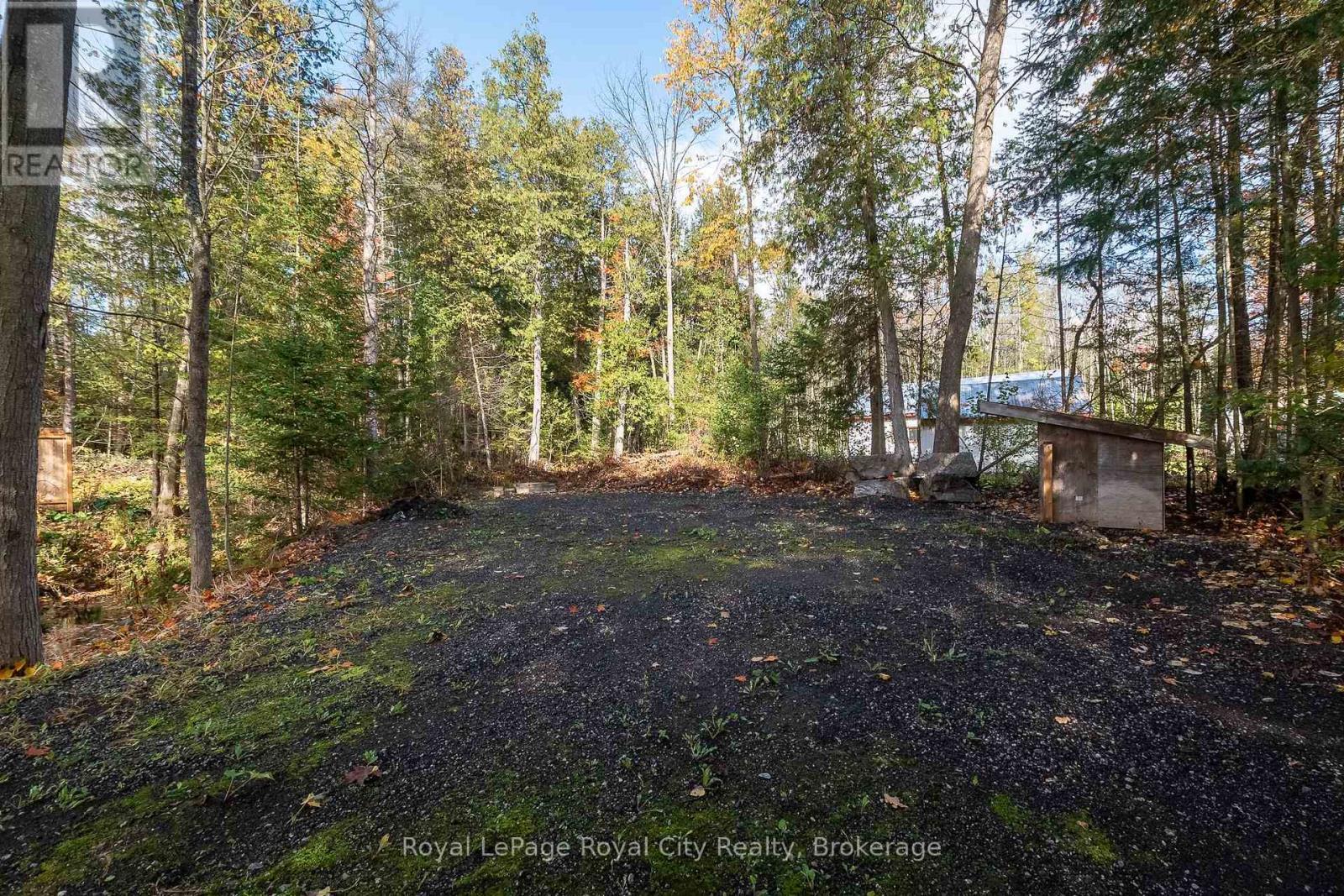 












3697 GEORGE JOHNSTON ROAD

,
Springwater,




Ontario
L4M4S4

