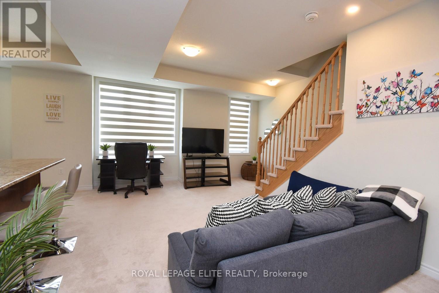 












69 - 383 DUNDAS STREET E

,
Hamilton,




Ontario
L8B1X6

