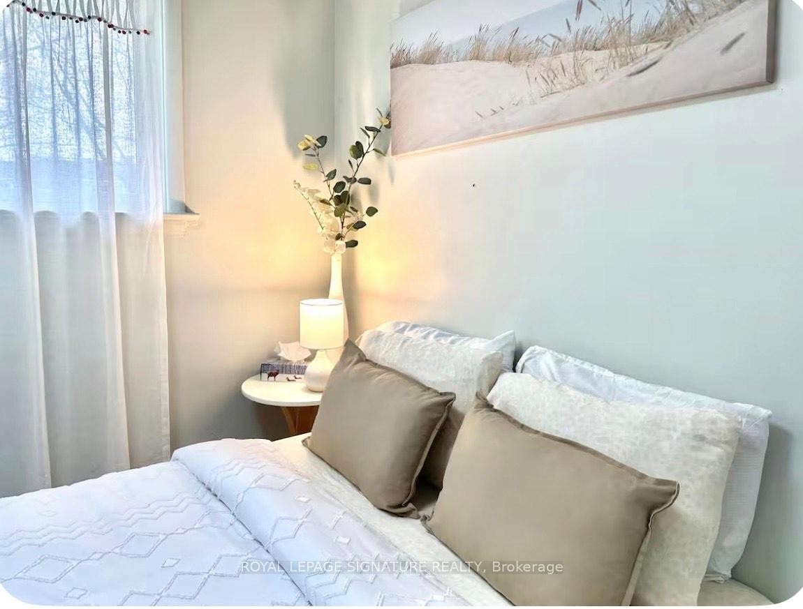 









1350


Rebecca

Street,
Oakville,




ON
L6L 1Z4

