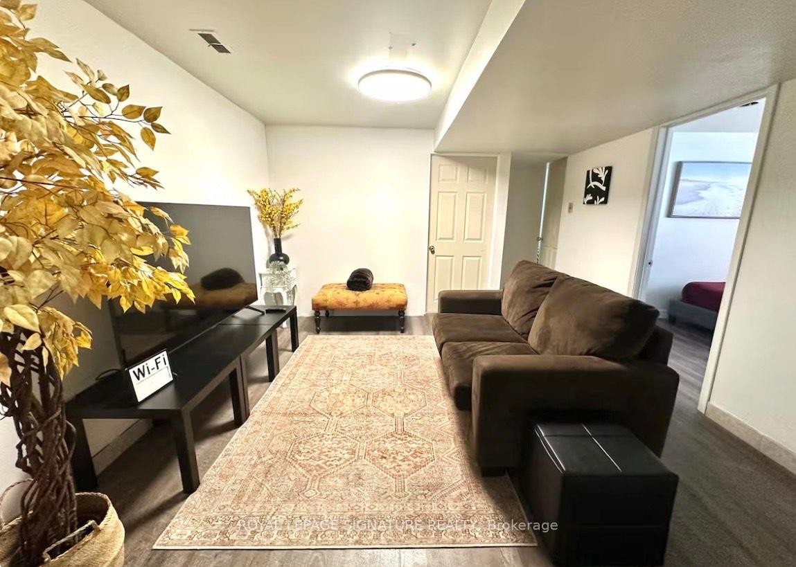 









1350


Rebecca

Street,
Oakville,




ON
L6L 1Z4

