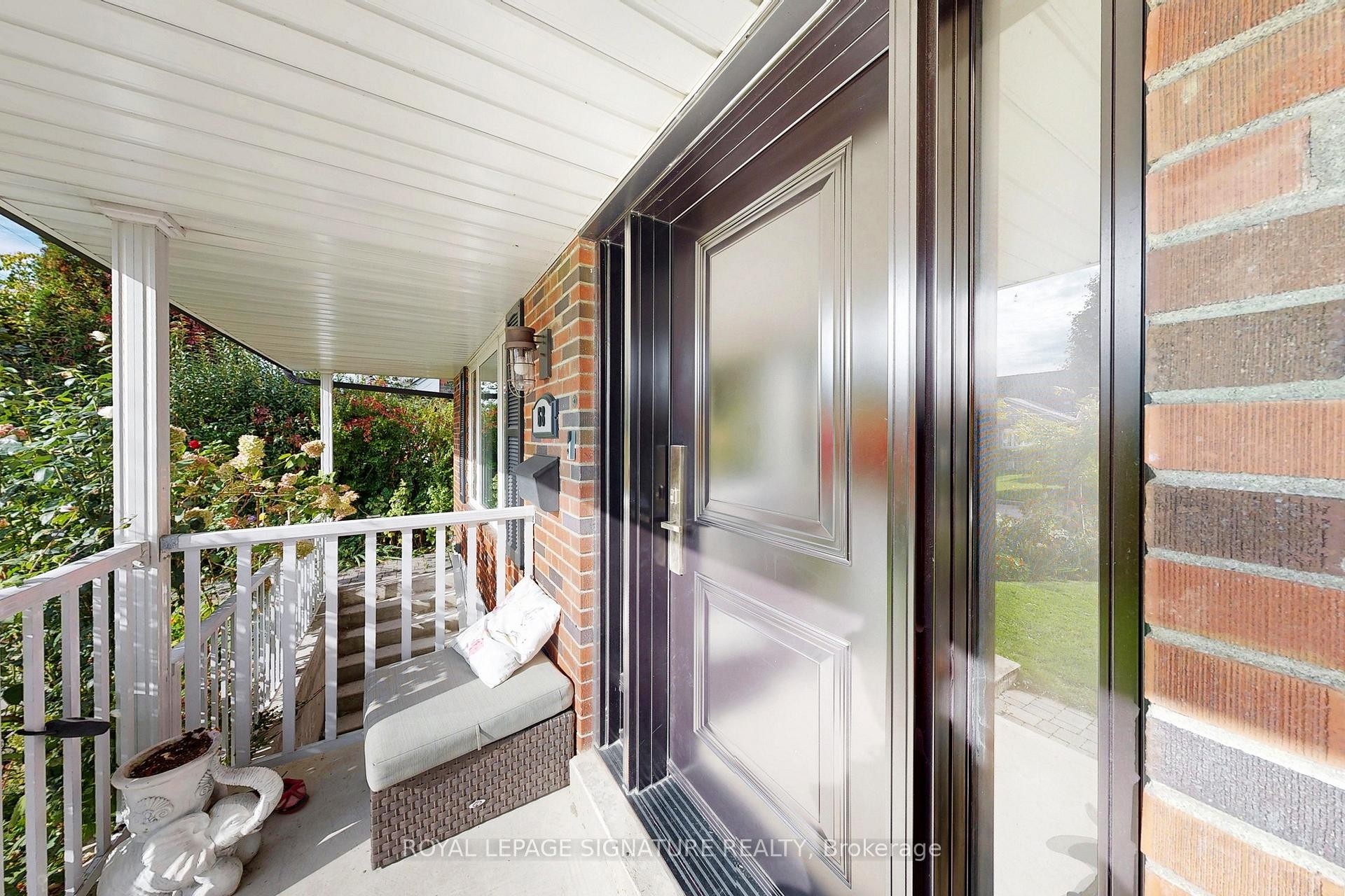 









68


Christina

Crescent,
Toronto,




ON
M1R 4H8

