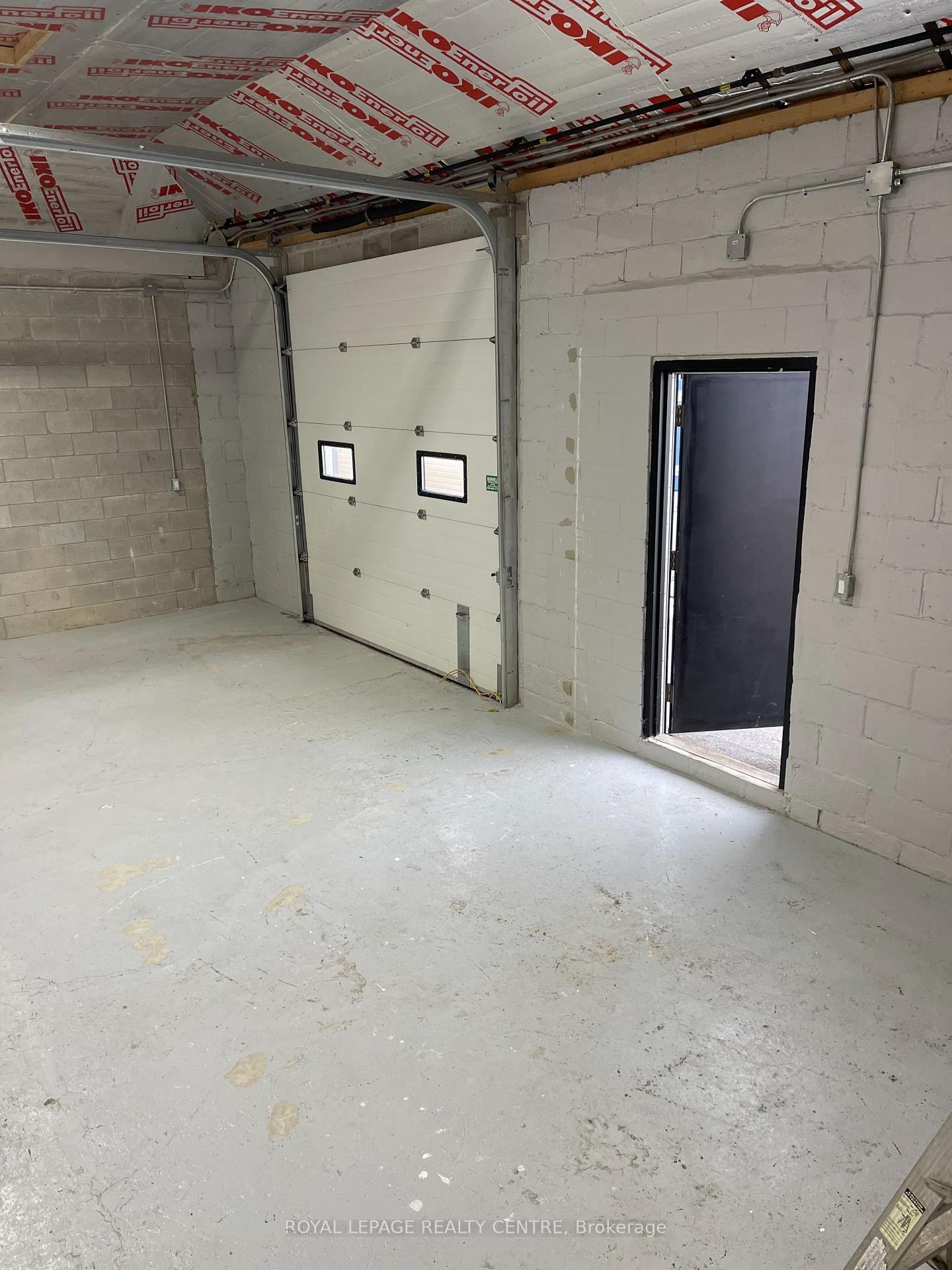 









1285


St Mary's

Avenue,
Mississauga,




ON
L5E 1H8

