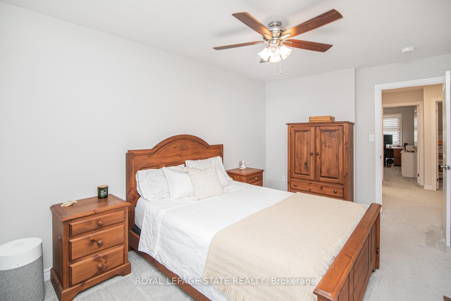 









8


Mia

Drive,
Hamilton,




ON
L9B 0K1

