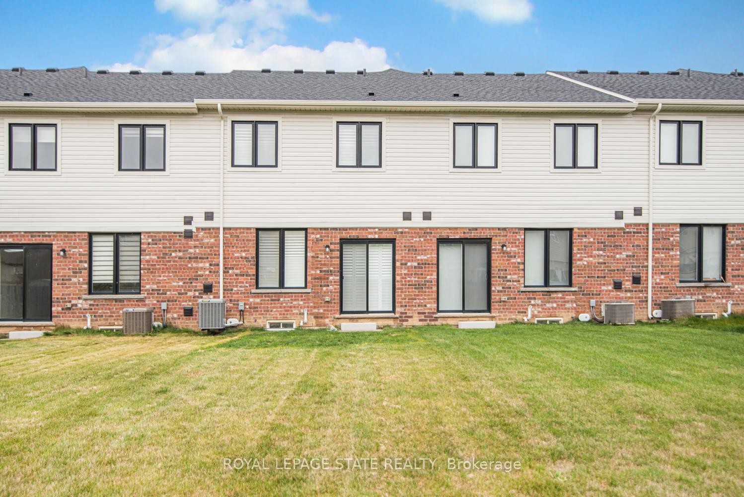 









8


Mia

Drive,
Hamilton,




ON
L9B 0K1

