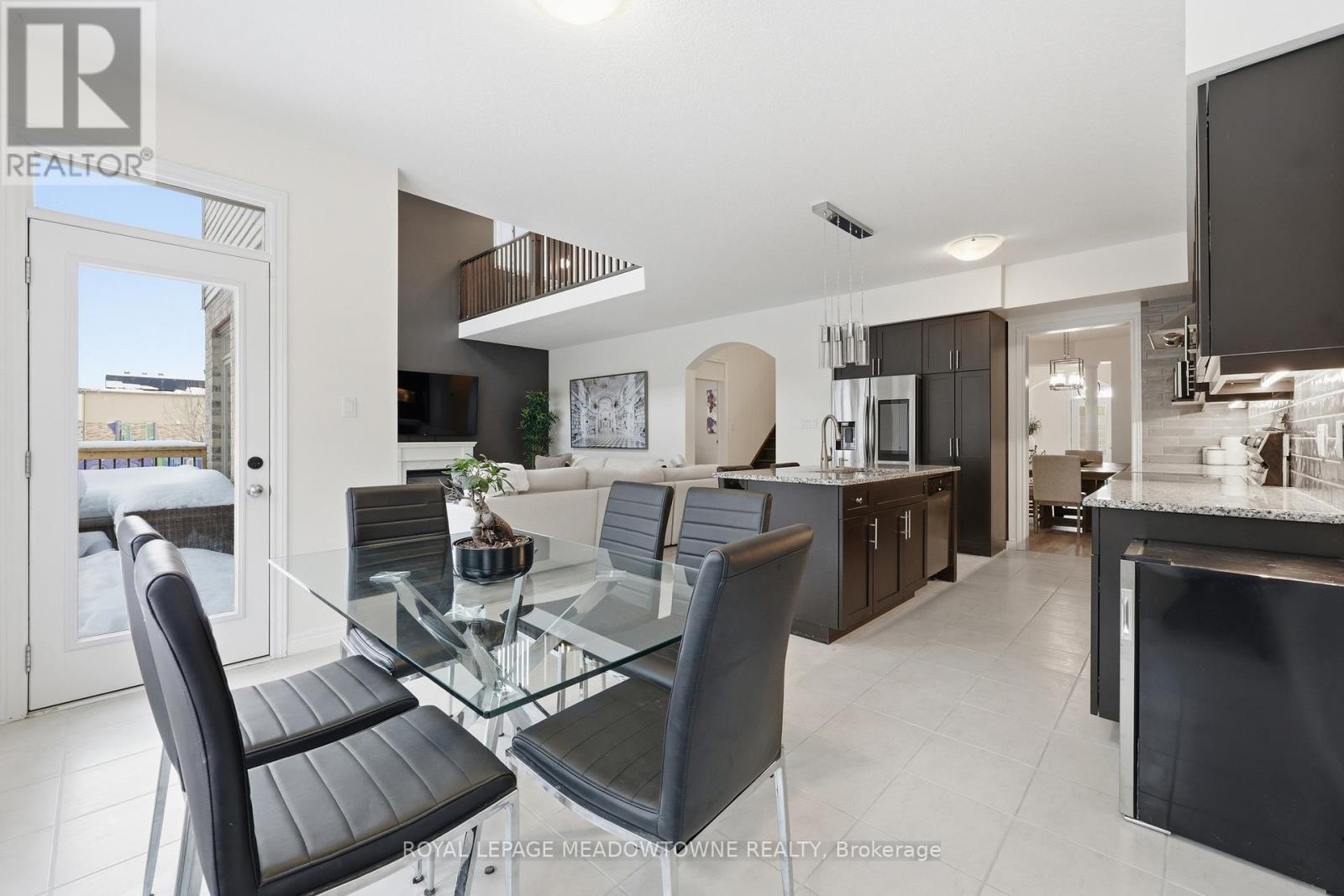 












63 WESTRA DRIVE

,
Guelph,




Ontario
N1K0B5

