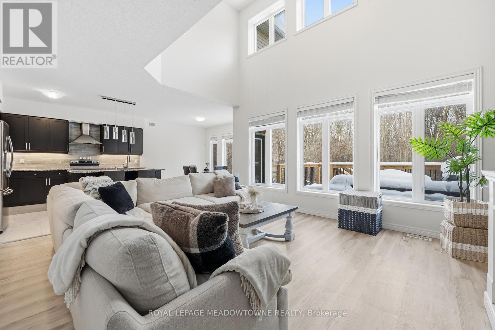 












63 WESTRA DRIVE

,
Guelph,




Ontario
N1K0B5

