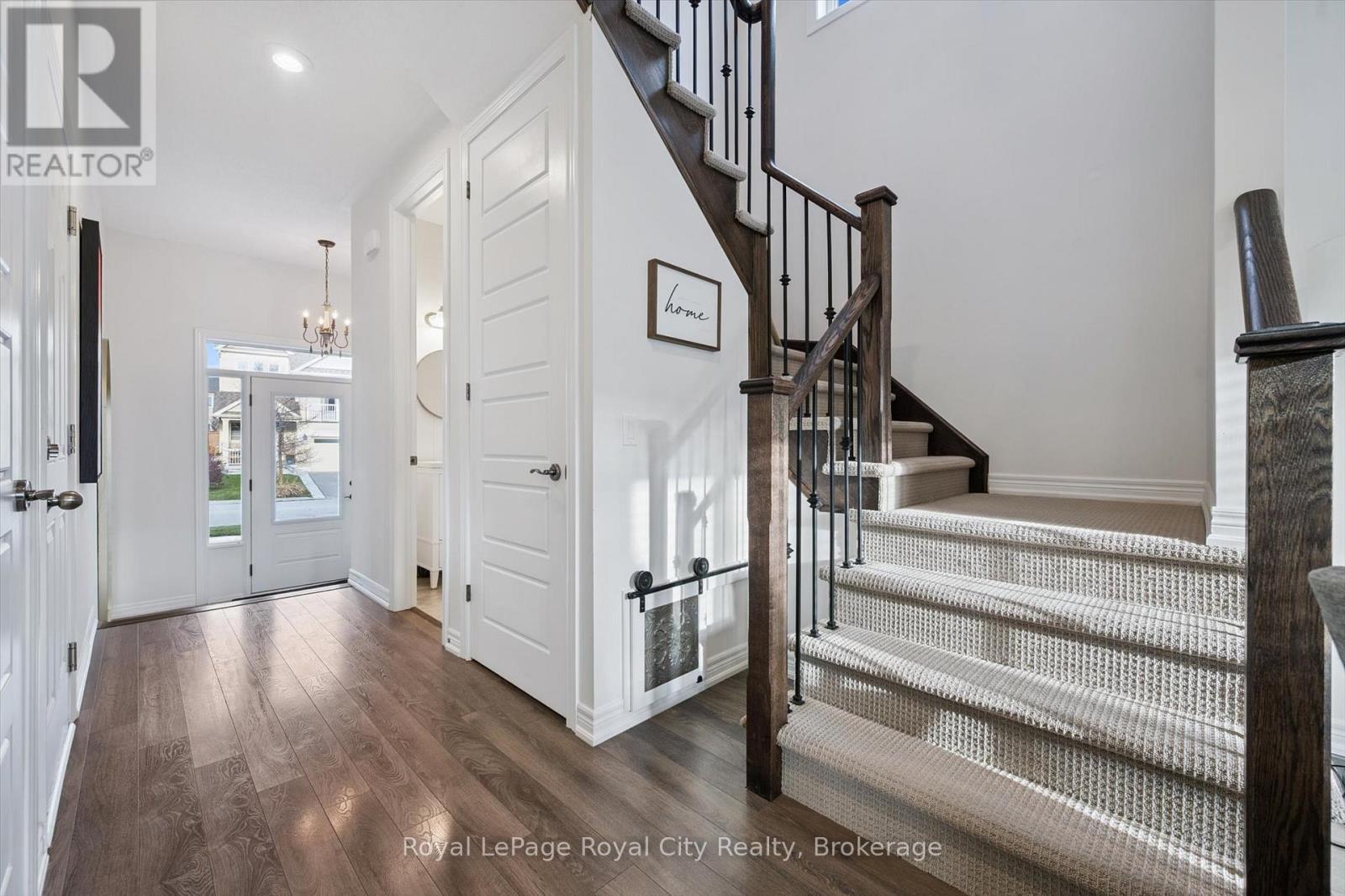 












98 KAY CRESCENT

,
Centre Wellington (Fergus),




Ontario
N1M0G2

