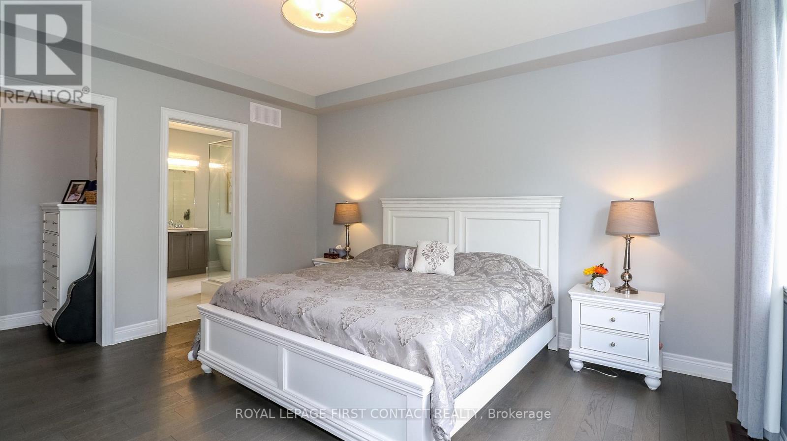 












2066 ELANA DRIVE

,
Severn,




Ontario
L3V0C2

