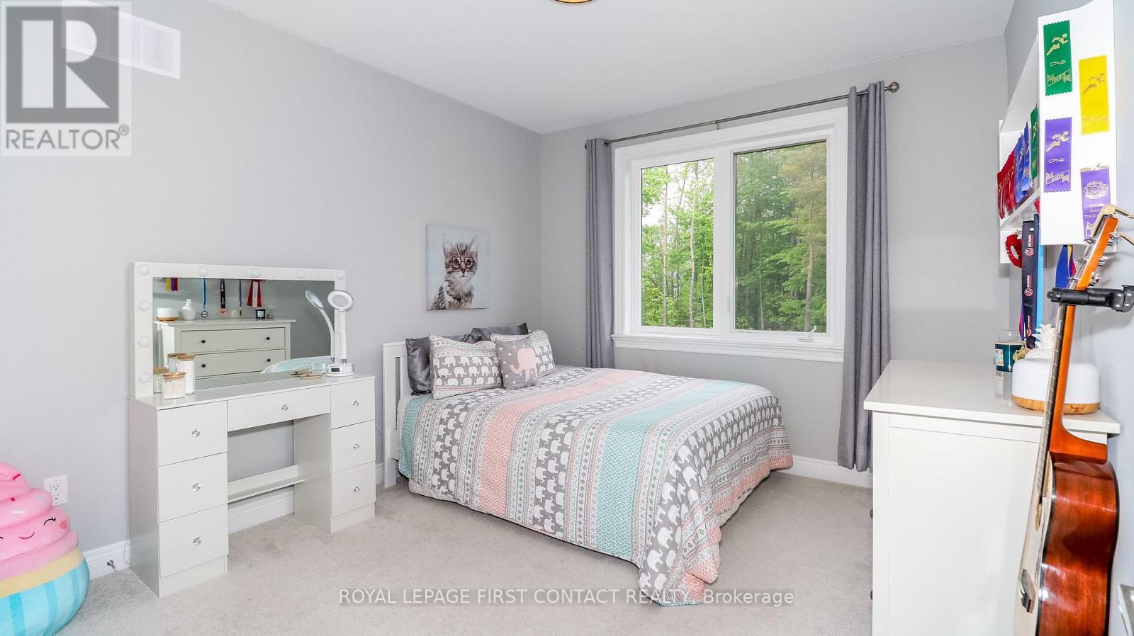 












2066 ELANA DRIVE

,
Severn,




Ontario
L3V0C2

