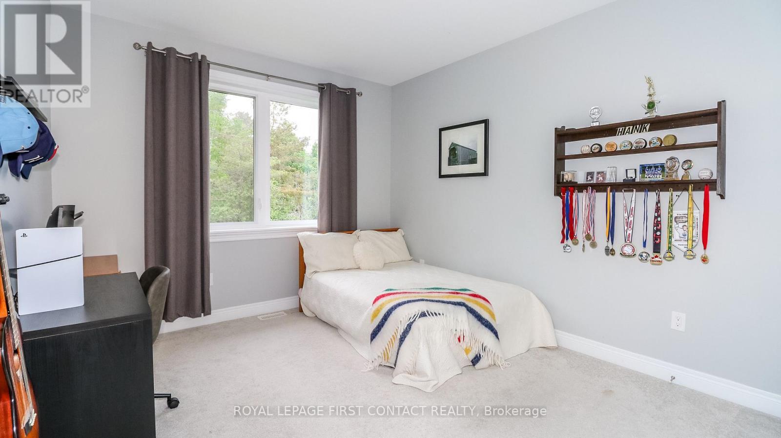 












2066 ELANA DRIVE

,
Severn,




Ontario
L3V0C2

