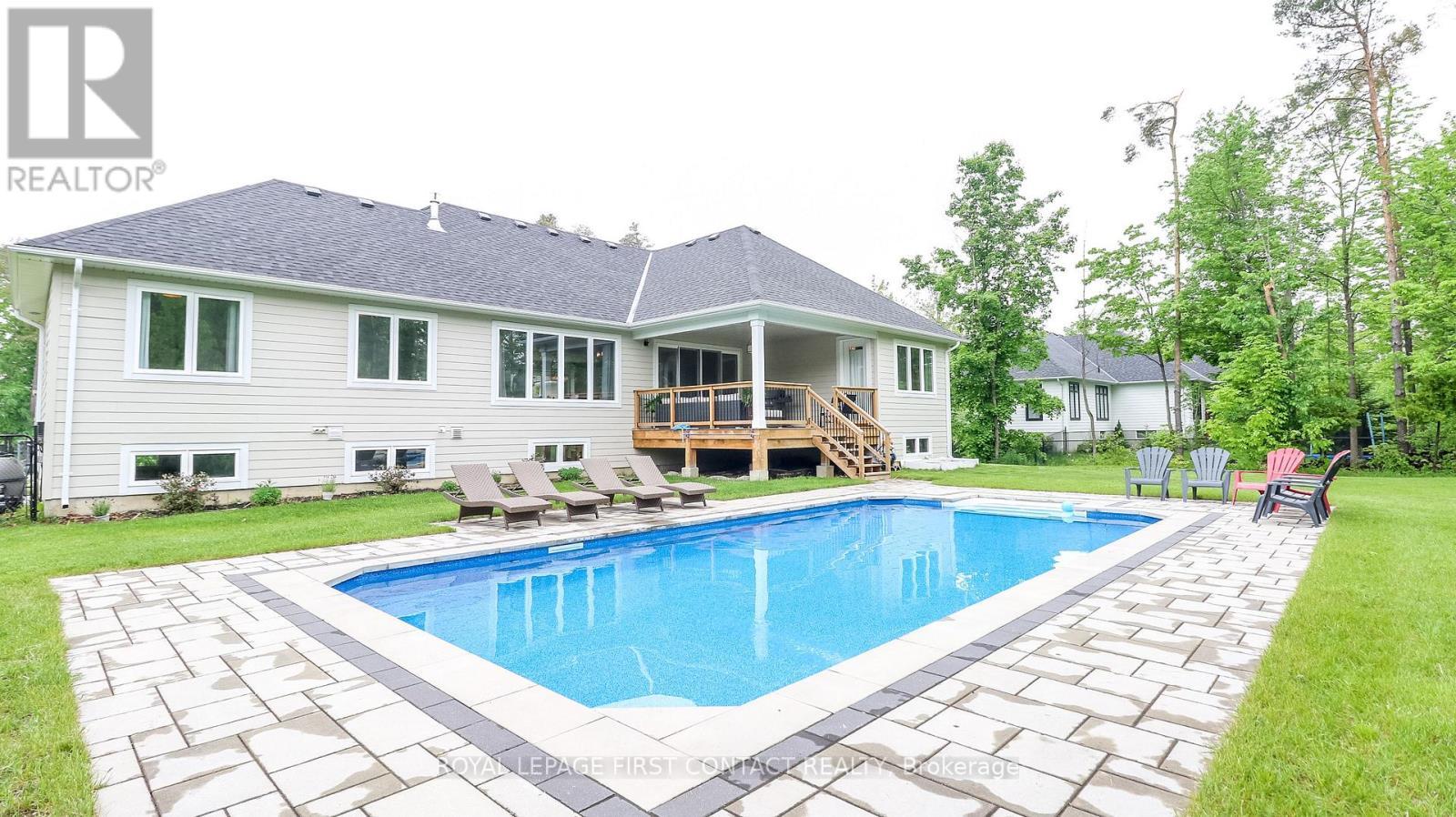 












2066 ELANA DRIVE

,
Severn,




Ontario
L3V0C2

