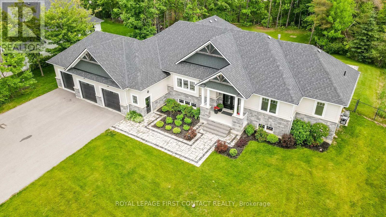 












2066 ELANA DRIVE

,
Severn,




Ontario
L3V0C2

