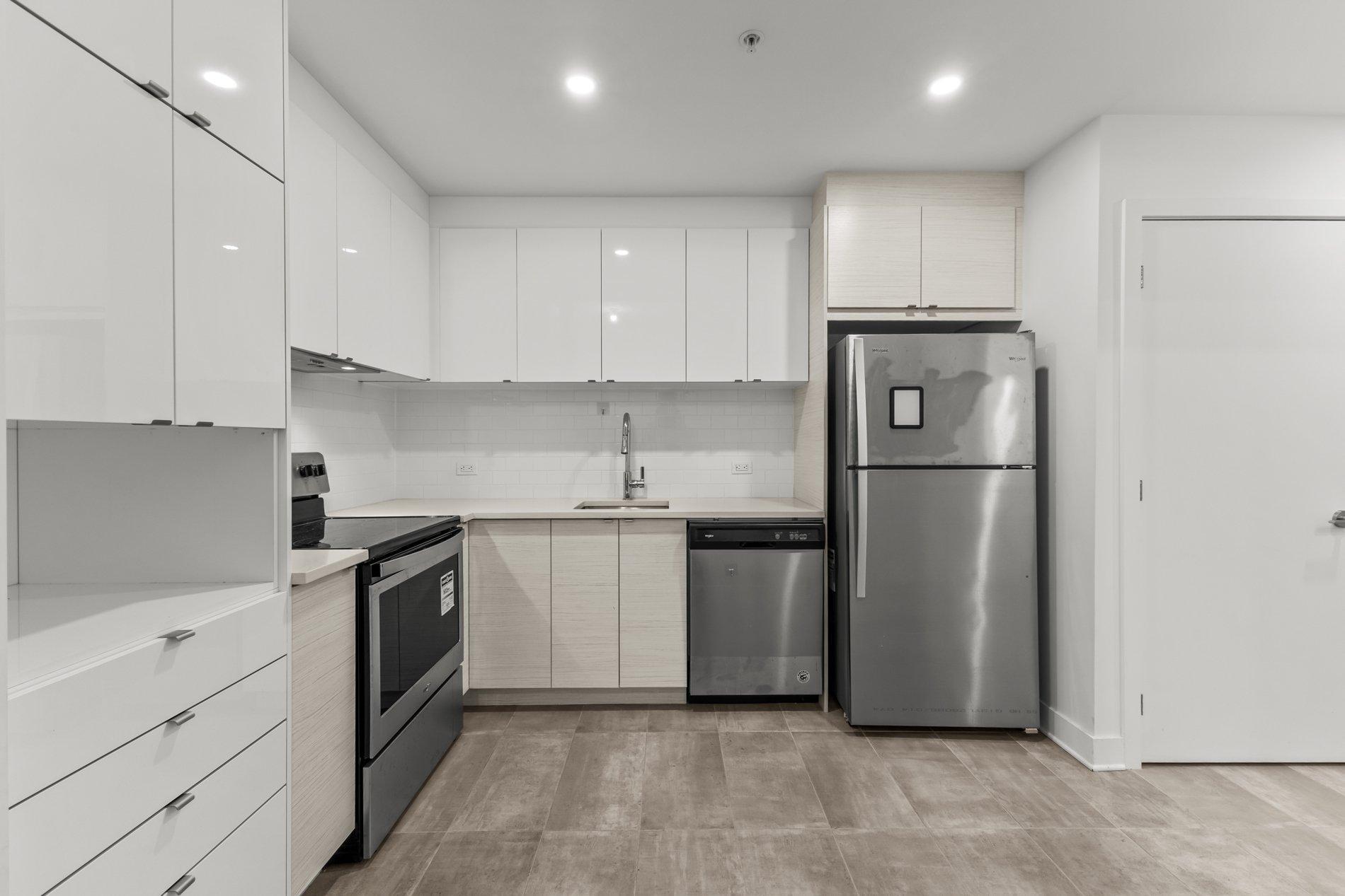 









5175


Av. de Courtrai

, 403,
Montréal (Côte-des-Neiges/Notre-Dame-de-Grâce),




QC
H3W0A9

