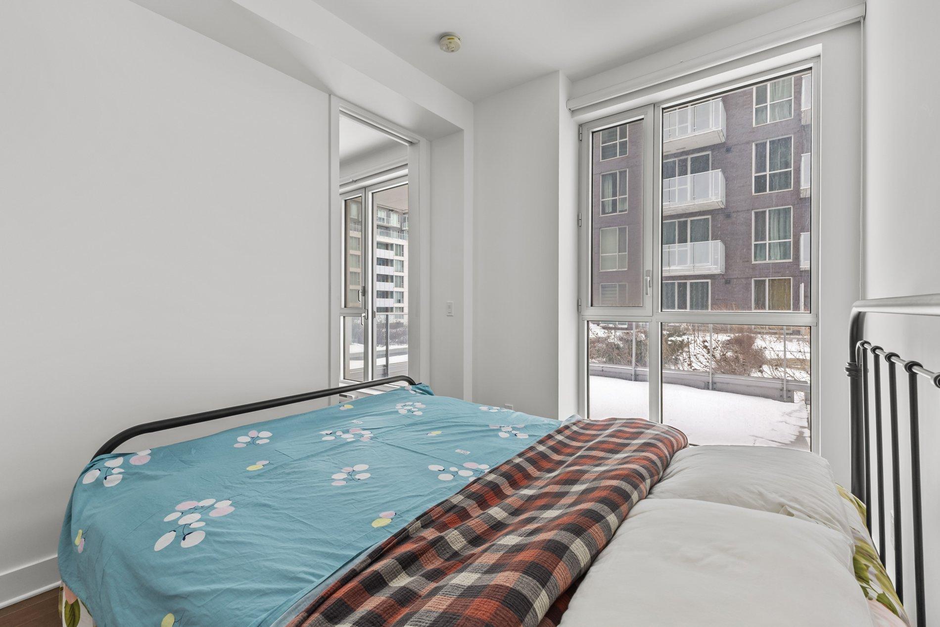 









5175


Av. de Courtrai

, 403,
Montréal (Côte-des-Neiges/Notre-Dame-de-Grâce),




QC
H3W0A9

