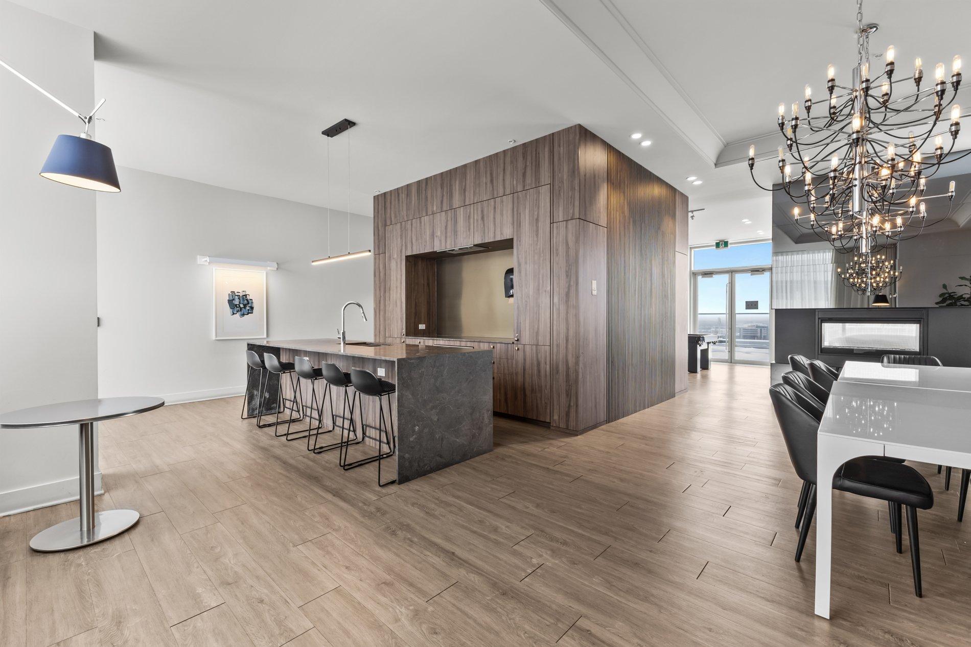 









5175


Av. de Courtrai

, 403,
Montréal (Côte-des-Neiges/Notre-Dame-de-Grâce),




QC
H3W0A9

