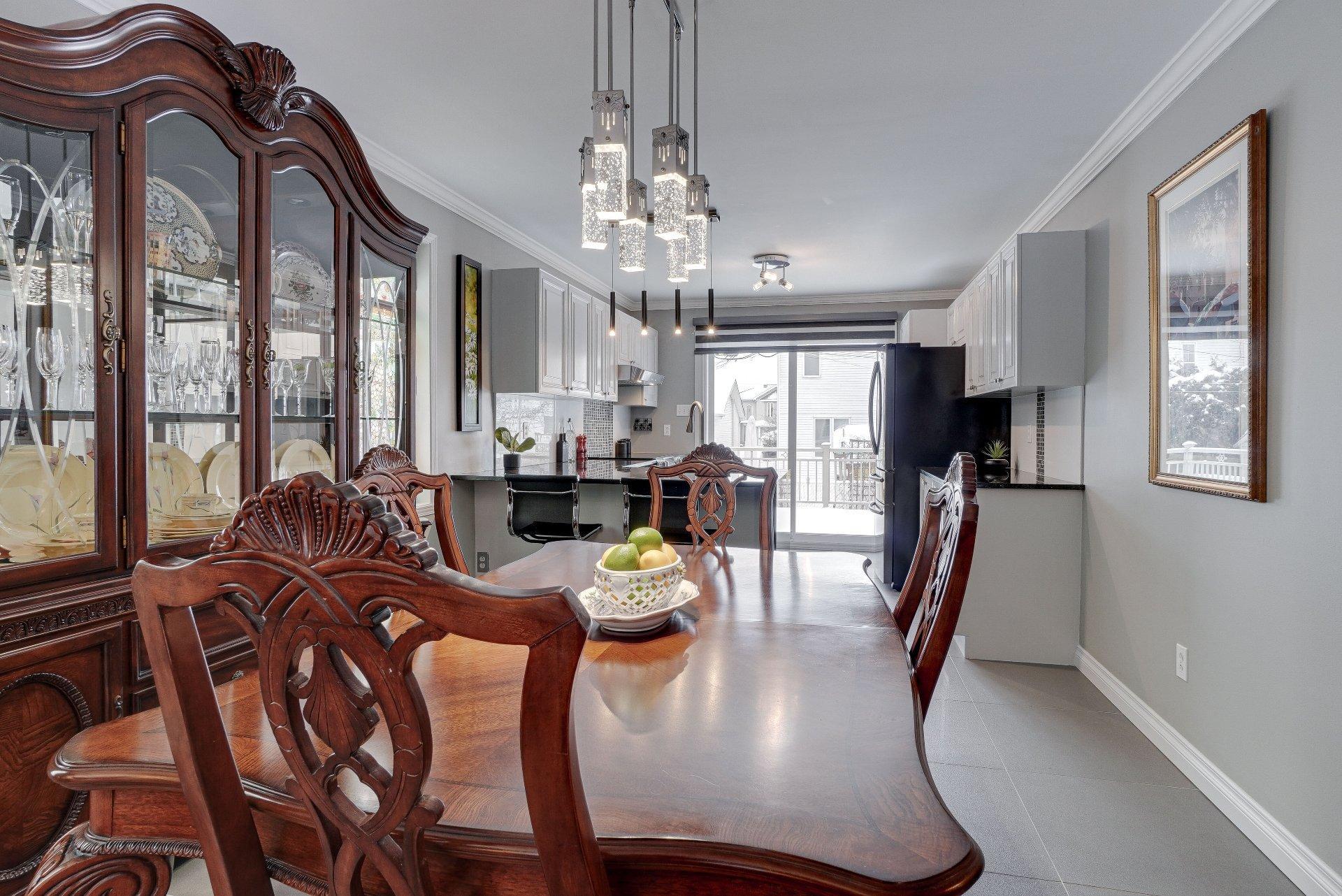 









929


Rue Claudel

,
Repentigny (Repentigny),




QC
J5Y3T5

