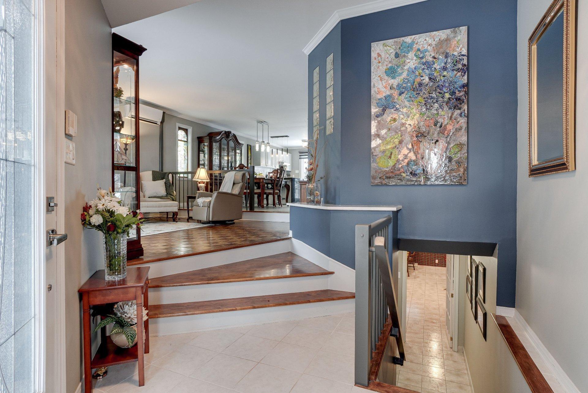 









929


Rue Claudel

,
Repentigny (Repentigny),




QC
J5Y3T5

