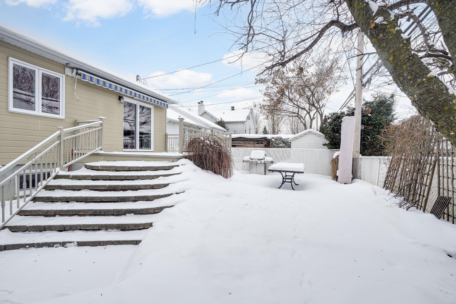 









929


Rue Claudel

,
Repentigny (Repentigny),




QC
J5Y3T5

