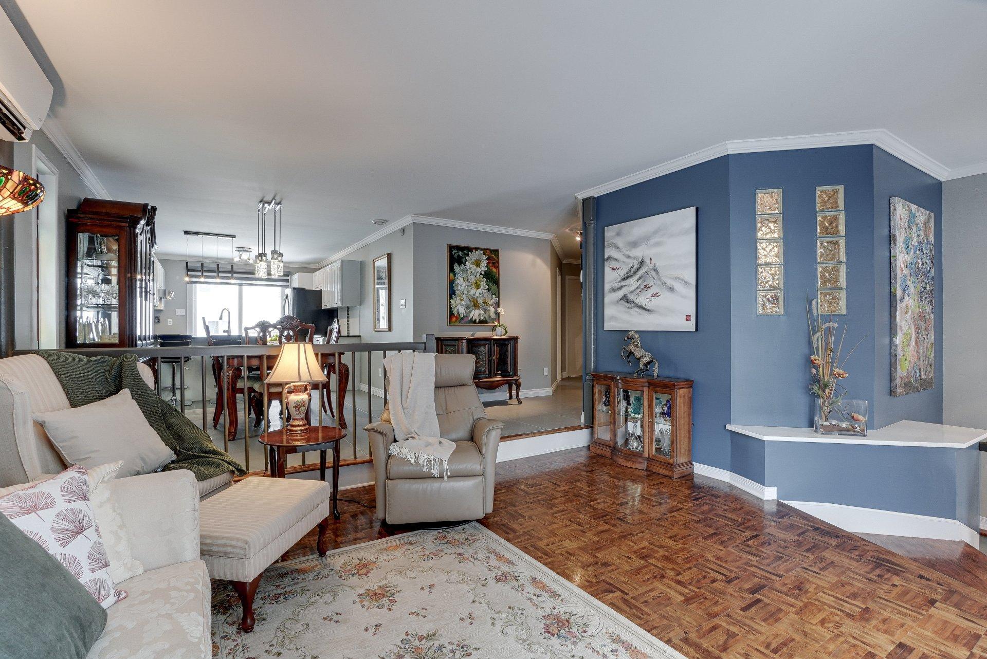 









929


Rue Claudel

,
Repentigny (Repentigny),




QC
J5Y3T5

