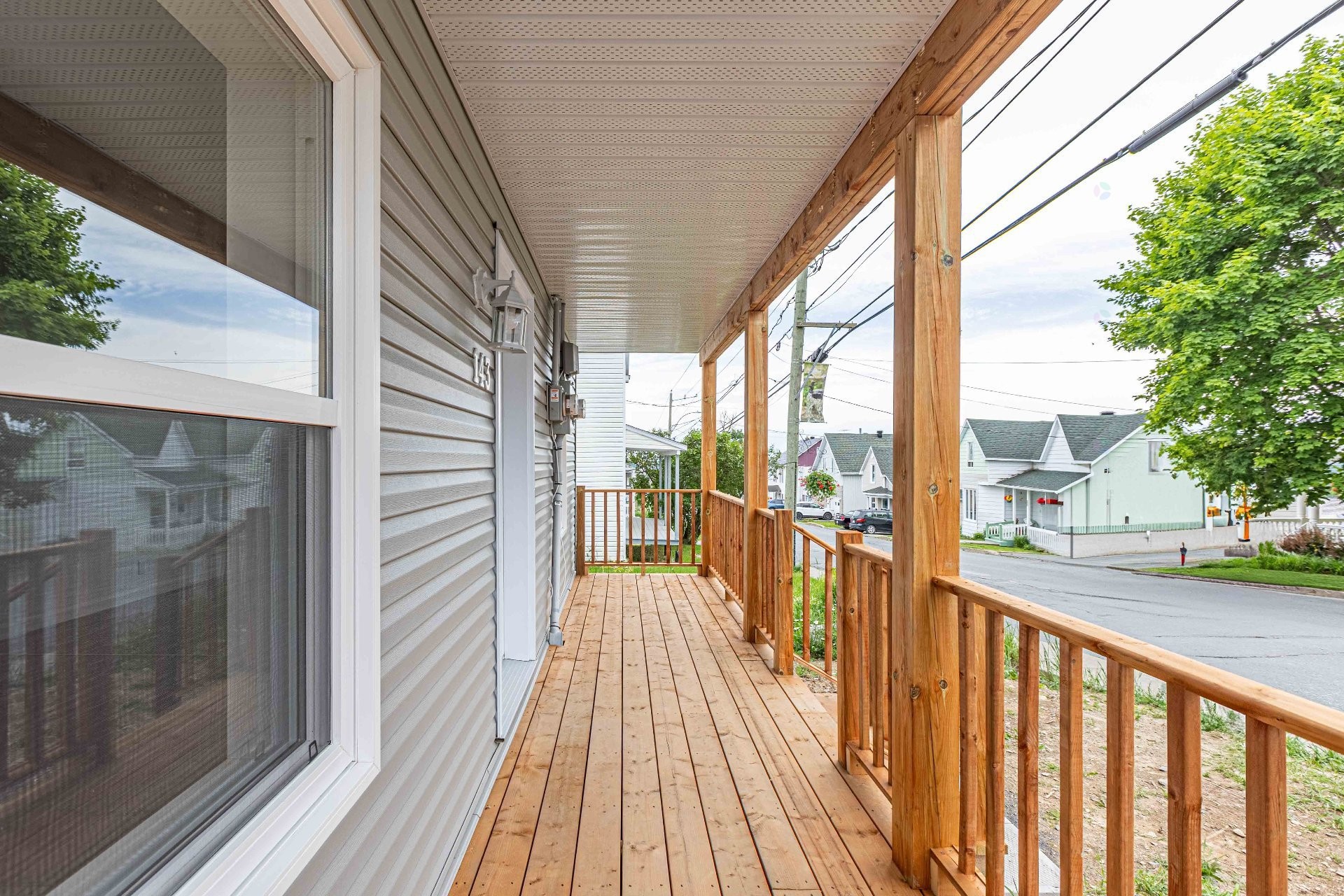 









143

 - 145


Rue Principale

,
Saint-Magloire,




QC
G0R3M0

