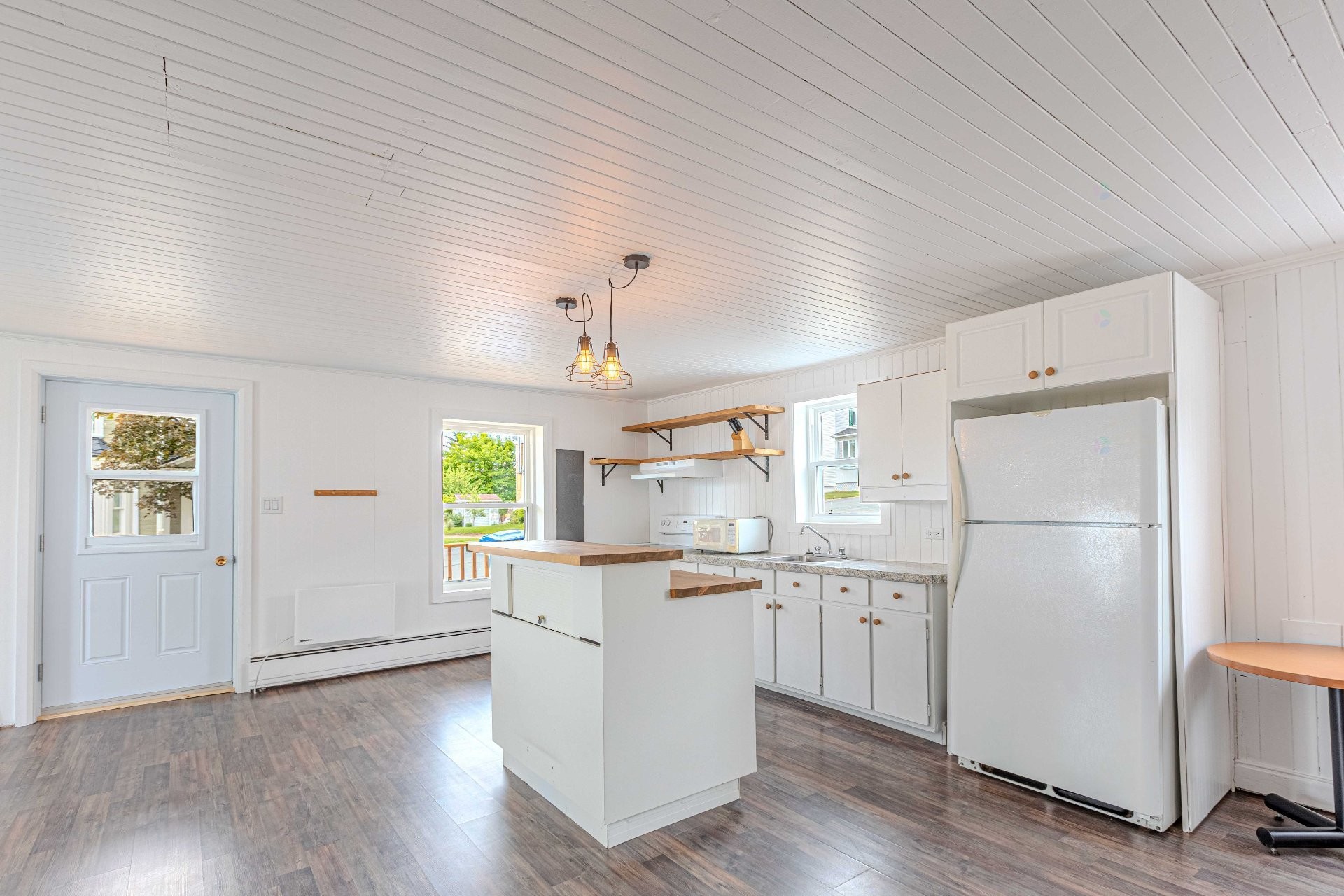 









143

 - 145


Rue Principale

,
Saint-Magloire,




QC
G0R3M0

