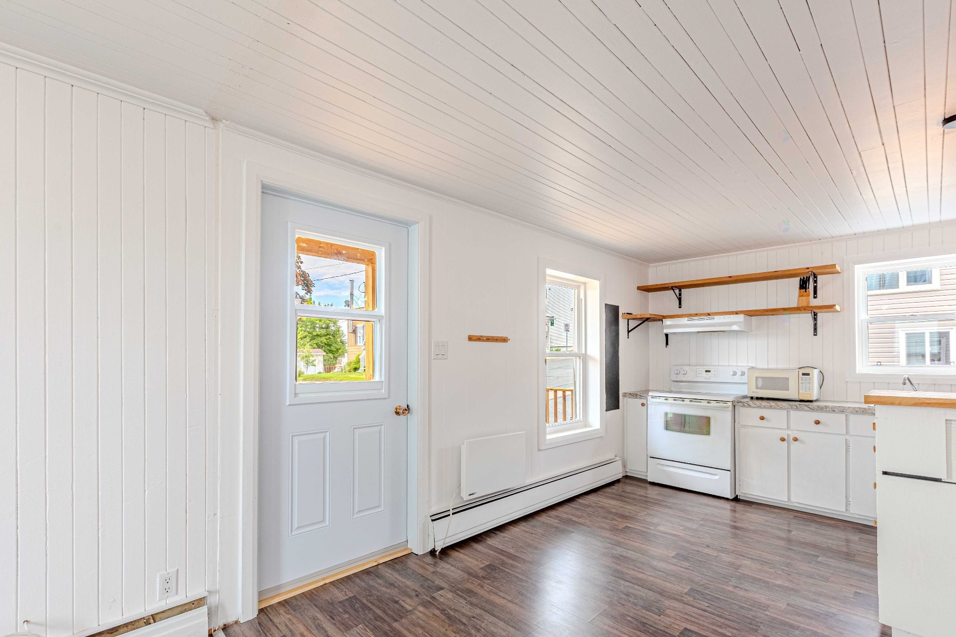 









143

 - 145


Rue Principale

,
Saint-Magloire,




QC
G0R3M0

