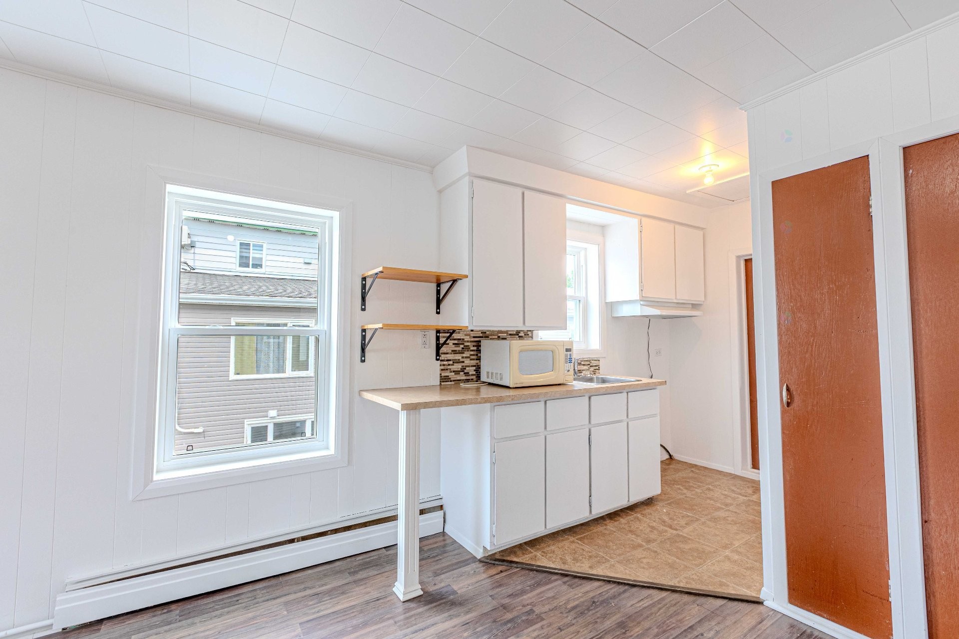 









143Z

 - 145Z


Rue Principale

,
Saint-Magloire,




QC
G0R3M0

