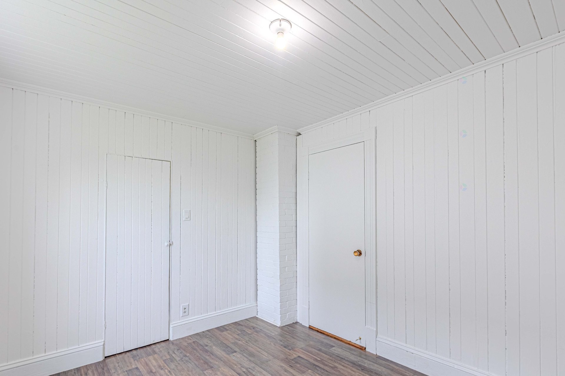 









143Z

 - 145Z


Rue Principale

,
Saint-Magloire,




QC
G0R3M0

