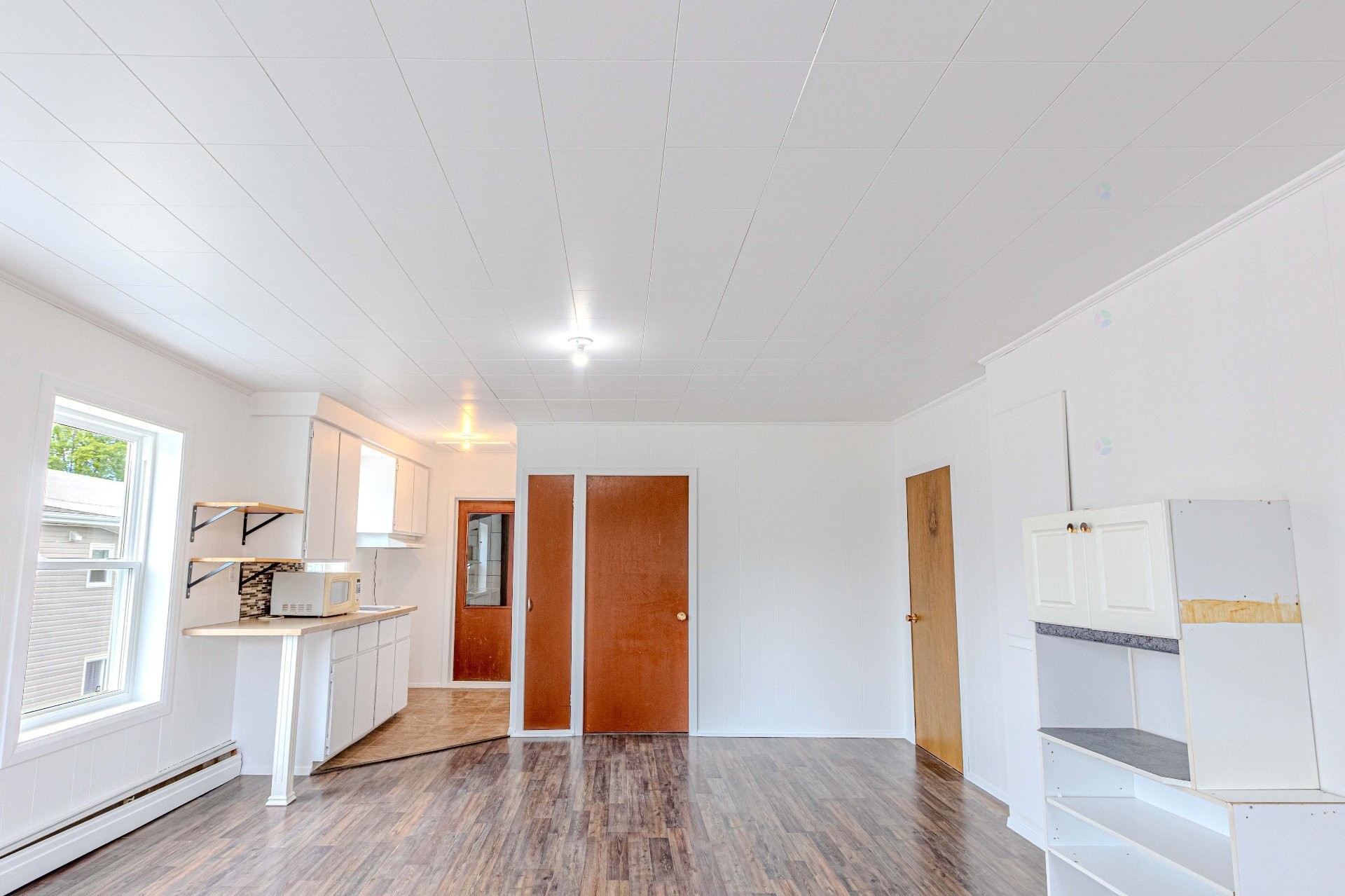 









143Z

 - 145Z


Rue Principale

,
Saint-Magloire,




QC
G0R3M0

