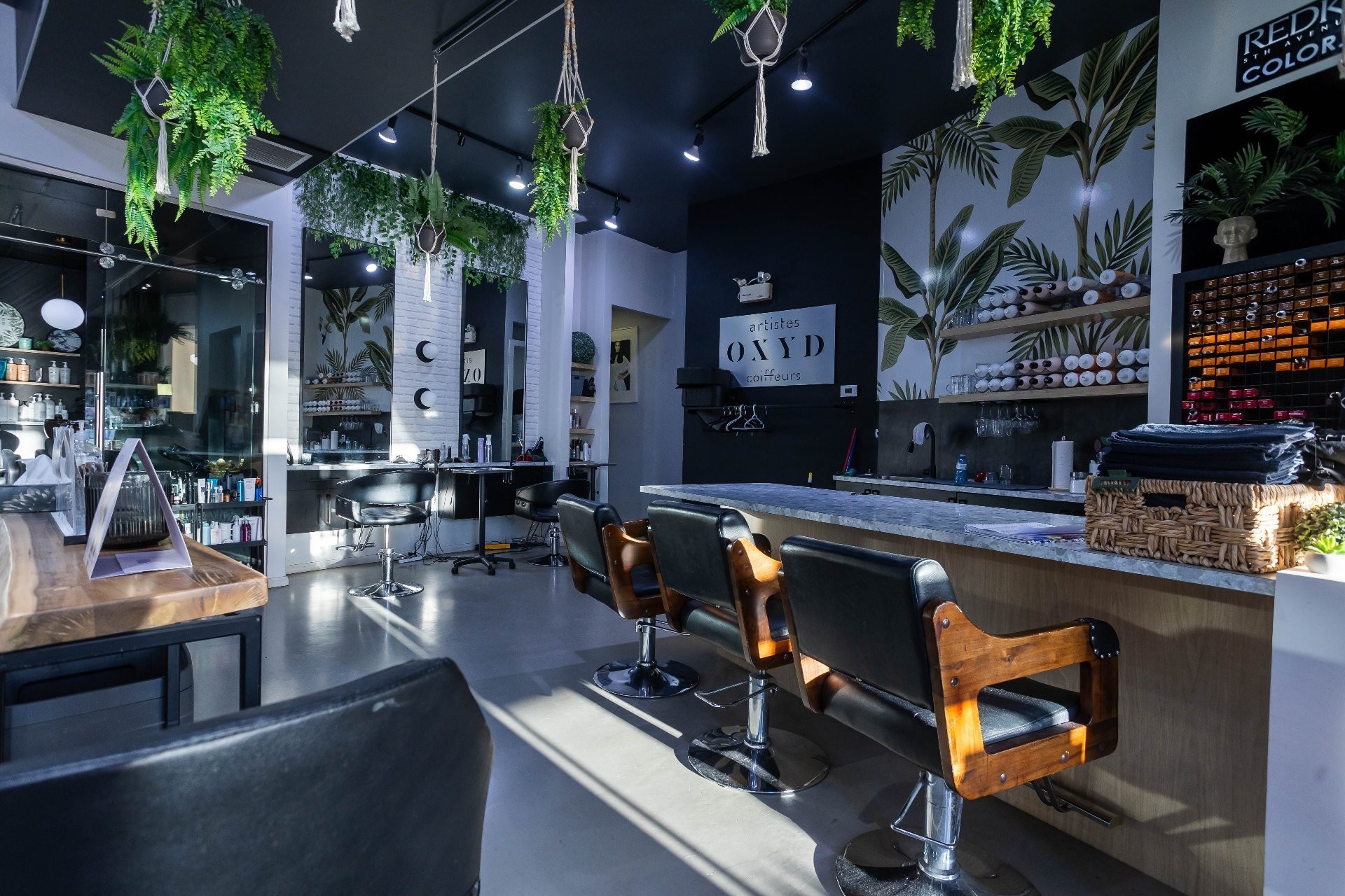 









5307


Boul. des Forges

,
Trois-Rivières,




QC
G8Y5L5

