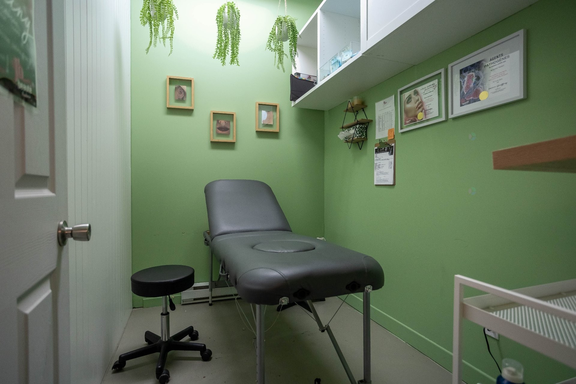 









5307


Boul. des Forges

,
Trois-Rivières,




QC
G8Y5L5

