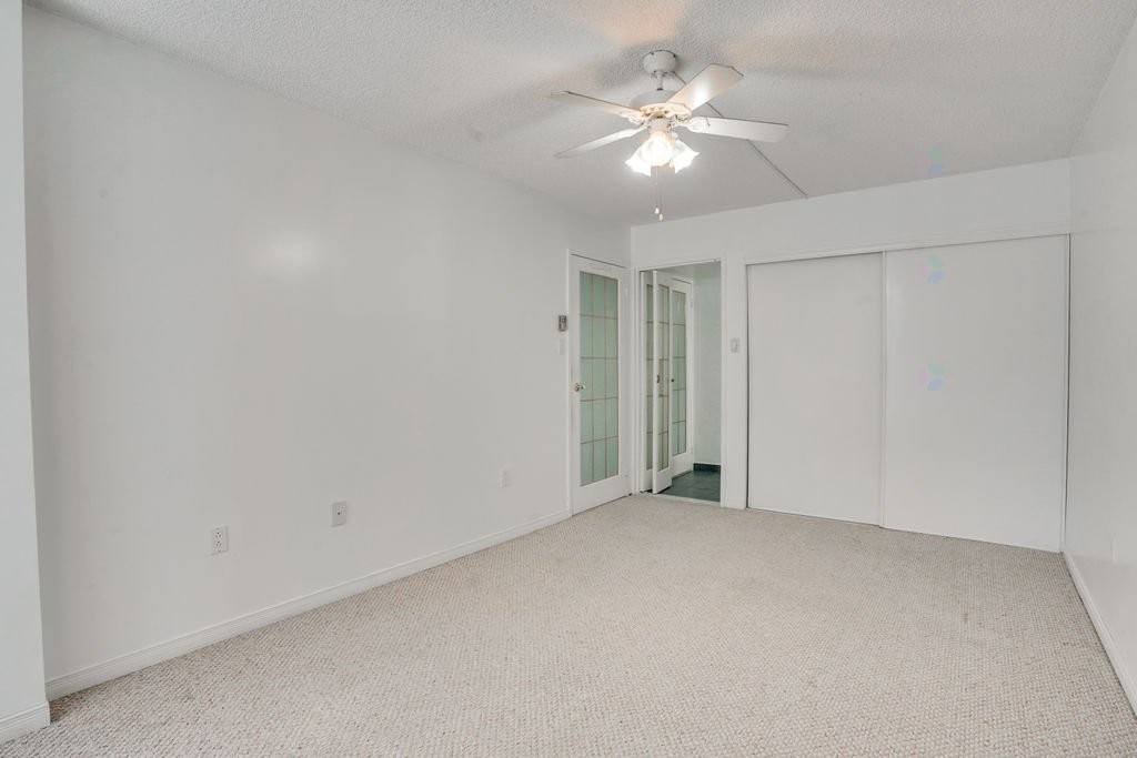 









50


Rue Dussault

, 108,
Gatineau (Hull),




QC
J8X4G2

